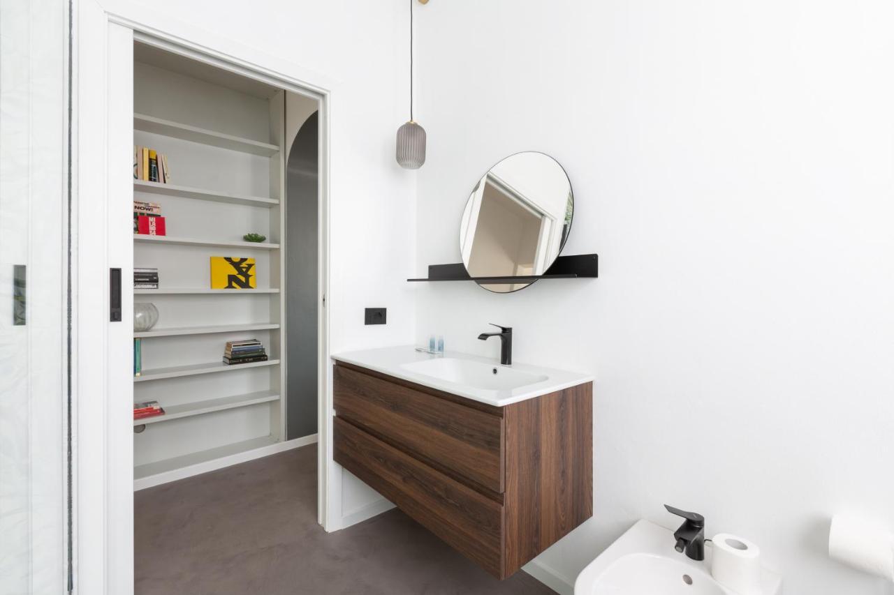 Ferienwohnung Sant'Ambrogio Bright And Stylish Flat Mailand Exterior foto