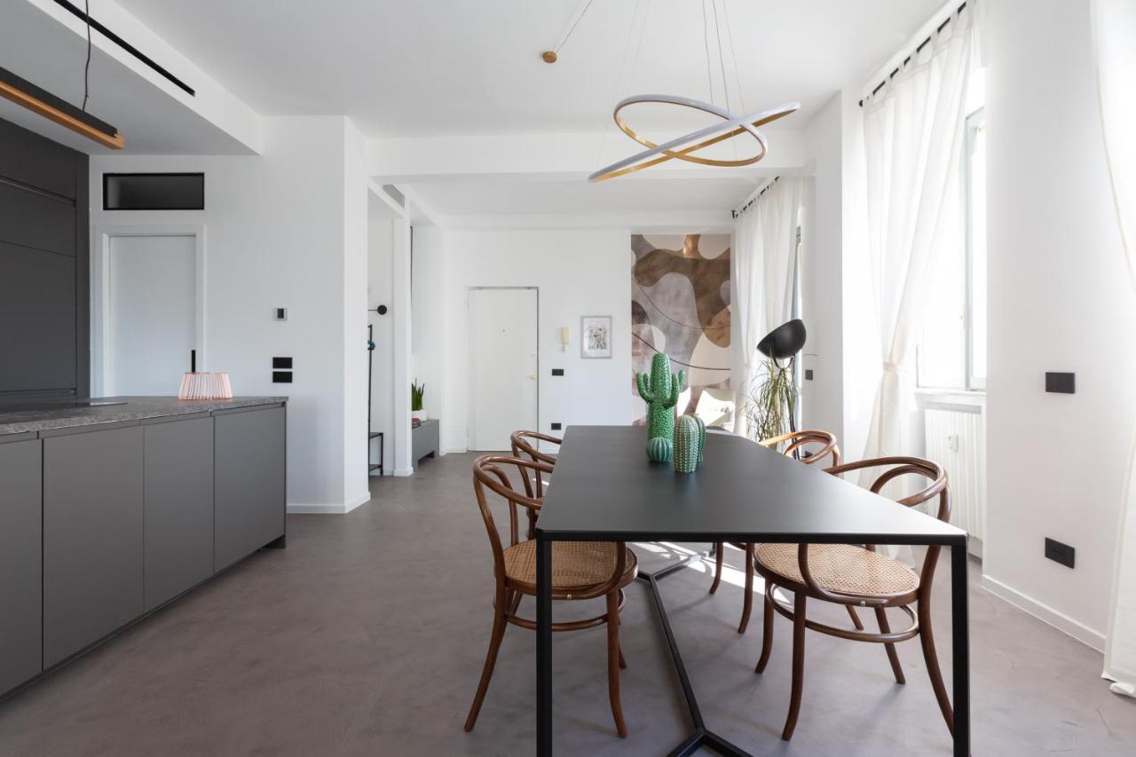 Ferienwohnung Sant'Ambrogio Bright And Stylish Flat Mailand Exterior foto